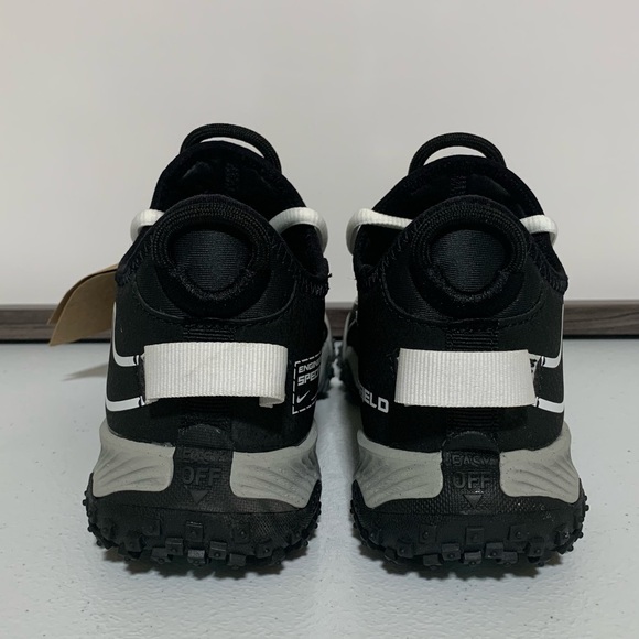 Nike Future Field Cleats-Size 6 Youth/6 Men’s/7.5 Women’s - Picture 2 of 14